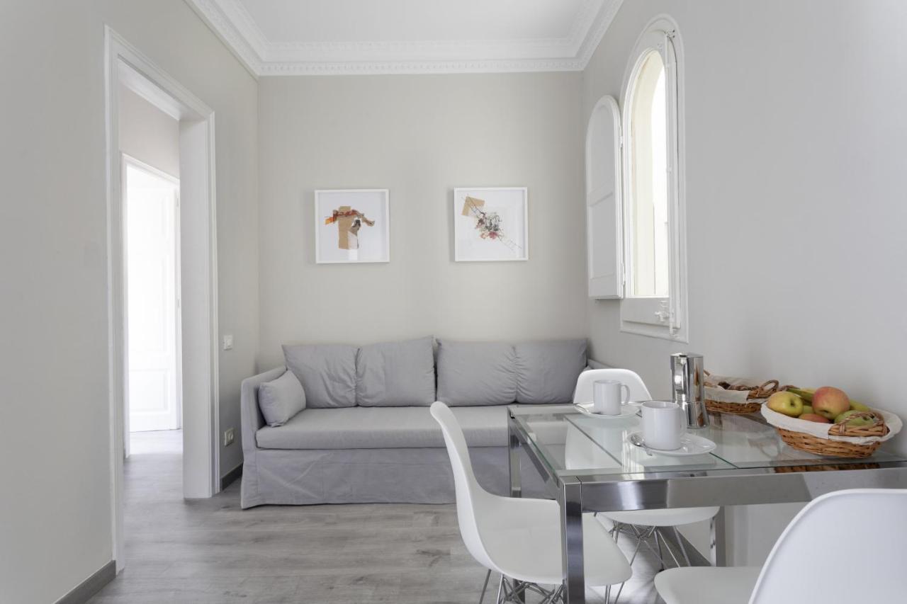 Priority Fira Apartments Barcelona Kültér fotó