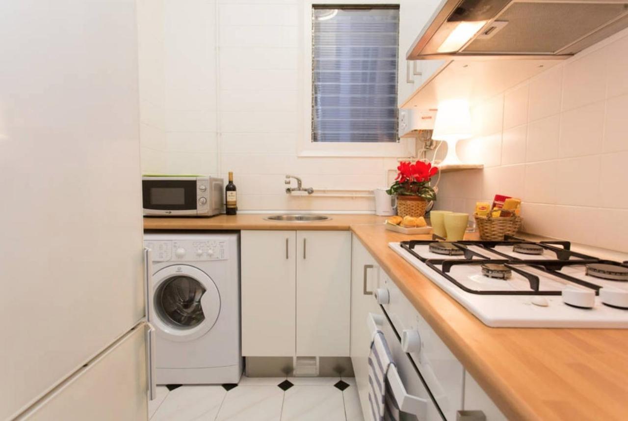 Priority Fira Apartments Barcelona Kültér fotó