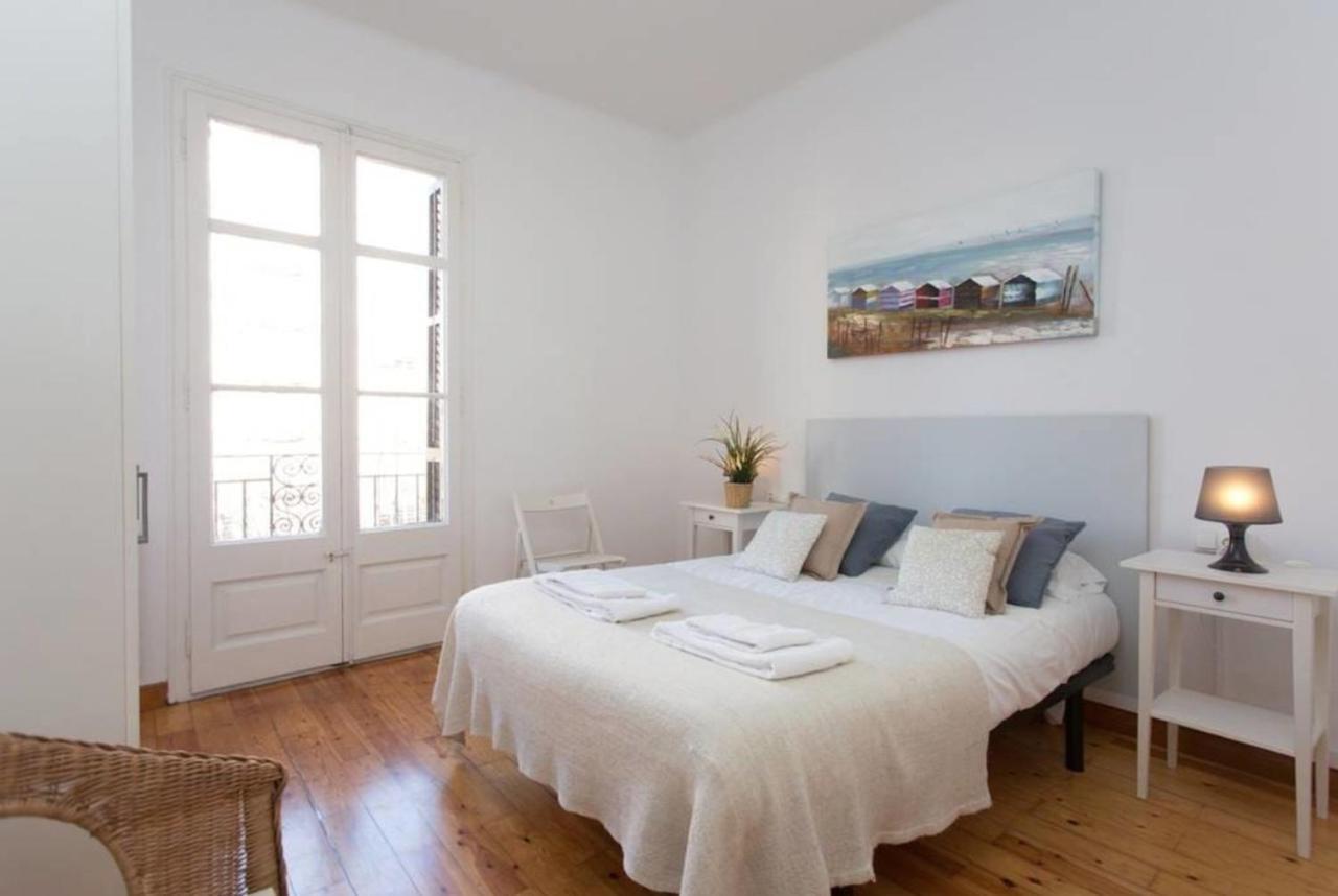 Priority Fira Apartments Barcelona Kültér fotó